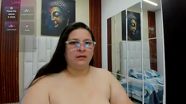 Snapshot of katty_femdom chatting on July 11, 9:42 am katty femdom online show from July 11, 9:42 am
