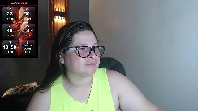 Snapshot of katty_femdom chatting on October 15, 12:35 pm katty femdom online show from October 15, 12:35 pm