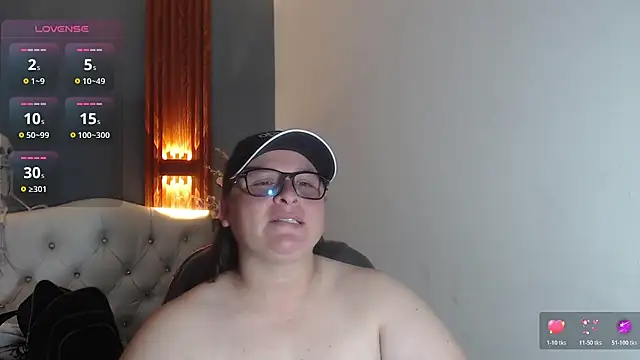 katty femdom online show from April 16, 1:12 pm