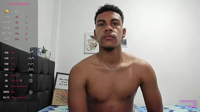 Snapshot of RoddyRich11 chatting on January 6, 12:42 pm RoddyRich11 online show from January 6, 12:42 pm