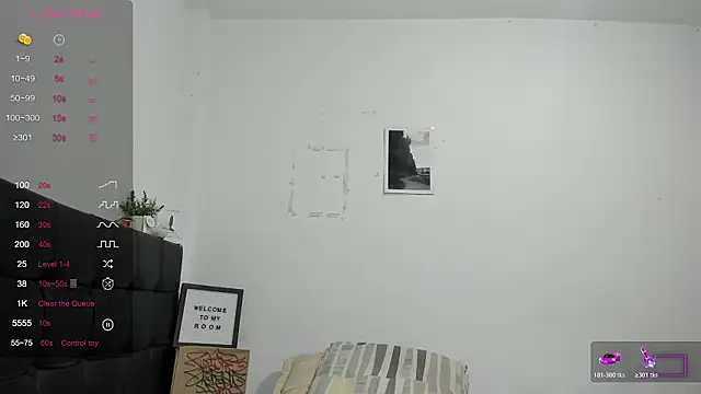 RoddyRich11 online show from March 19, 11:43 am