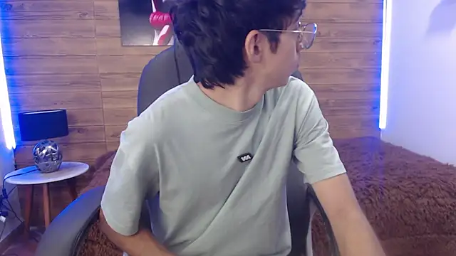 jhoellx online show from March 7, 2:34 pm