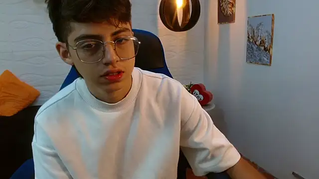 jhoellx online show from September 28, 12:34 pm