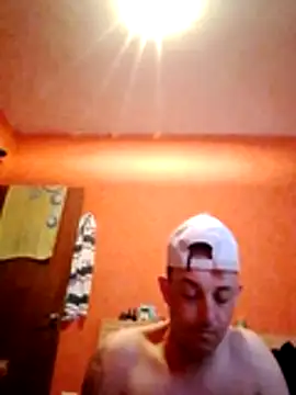 Fabiocapao01 online show from October 26, 9:48 pm