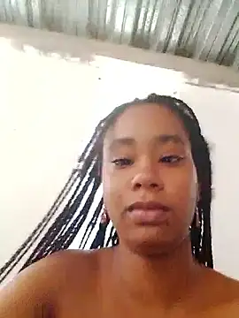 Snapshot of diabla_sexyboobs chatting on December 18, 2:21 pm diabla sexyboobs online show from December 18, 2:21 pm