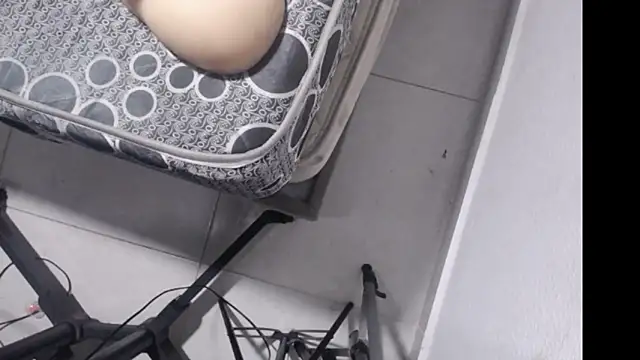 Snapshot of diabla_sexyboobs chatting on February 27, 3:29 am diabla sexyboobs online show from February 27, 3:29 am