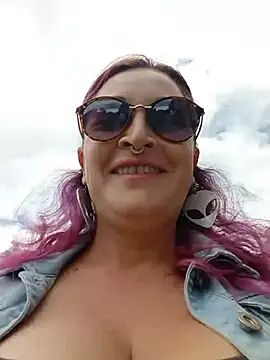 sophie banger online show from May 31, 5:40 pm