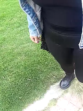 sophie banger online show from November 2, 6:46 pm