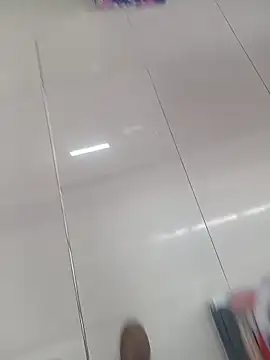 sophie banger online show from April 9, 10:27 pm