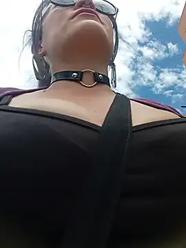 sophie banger online show from October 5, 5:25 pm