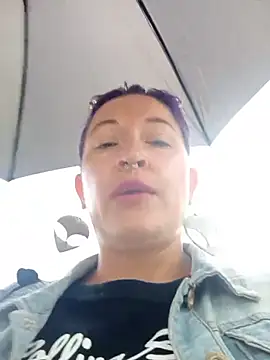 sophie banger online show from November 8, 9:18 pm