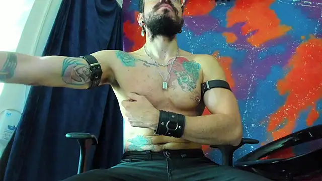 leondevereda online show from October 21, 3:11 pm