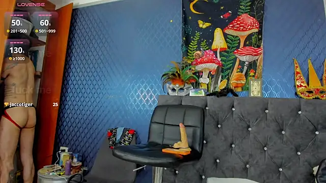 leondevereda online show from March 3, 1:23 pm