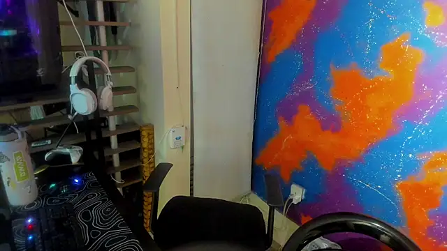 leondevereda online show from September 25, 12:49 am