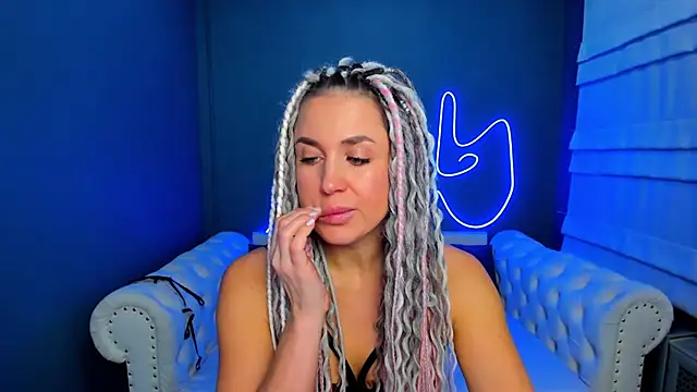 rock n roxy online show from November 15, 1:31 am