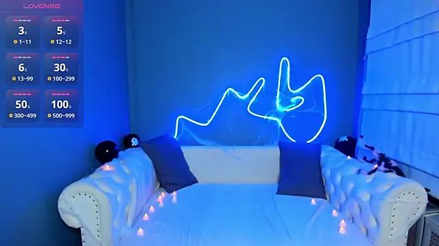 rock n roxy online show from October 31, 1:24 am