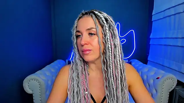 rock n roxy online show from December 5, 1:27 am