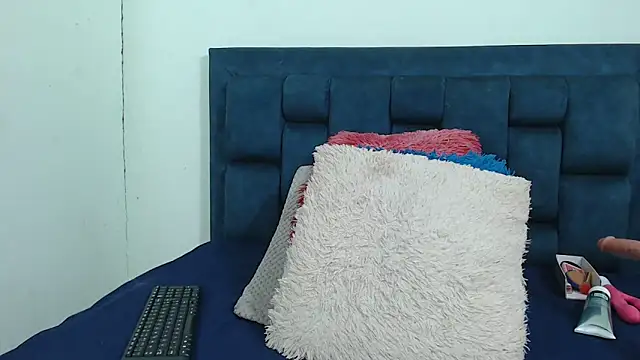 GabySteven online show from February 5, 9:38 am