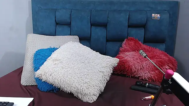GabySteven online show from May 11, 8:49 am