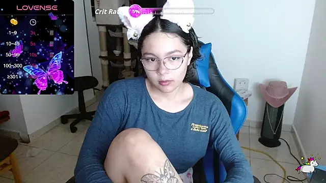 TRIXIE TANG28 online show from February 13, 2:55 am