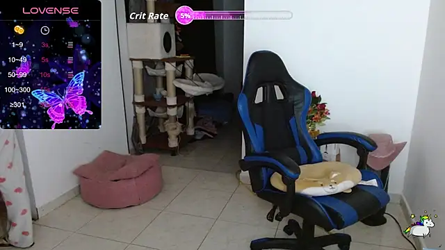 TRIXIE TANG28 online show from February 17, 12:08 am