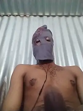 hornyxguy68 online show from December 4, 10:14 am