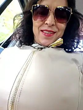 Snapshot of Ortensialady76 chatting on September 18, 3:04 pm Ortensialady76 online show from September 18, 3:04 pm