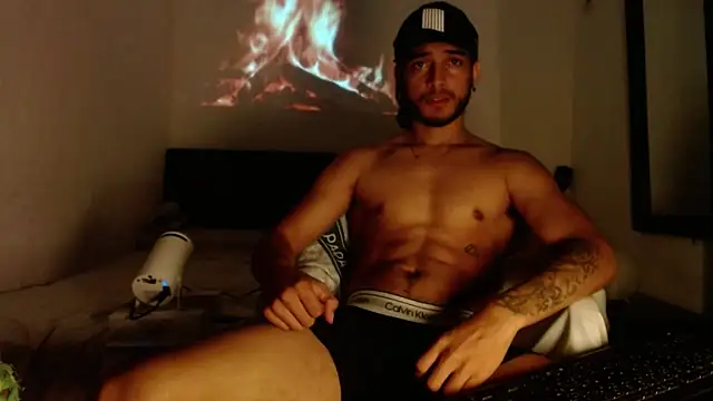 maxximus 100 online show from February 6, 8:18 am