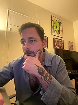 Snapshot of defbond420 chatting on October 26, 10:21 pm defbond420 online show from October 26, 10:21 pm