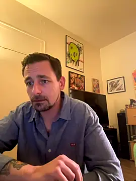 Snapshot of defbond420 chatting on October 21, 9:36 pm defbond420 online show from October 21, 9:36 pm