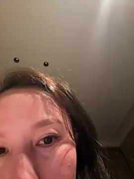 Krismil3 online show from April 16, 1:23 pm