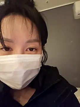 2hyun online show from March 5, 4:36 pm