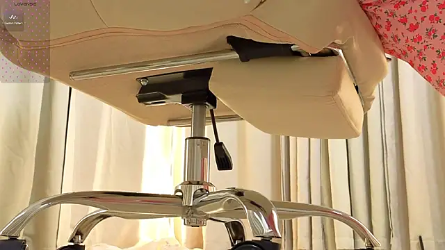 2hyun online show from March 22, 8:16 am