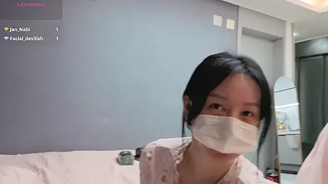 2hyun online show from March 3, 3:19 pm