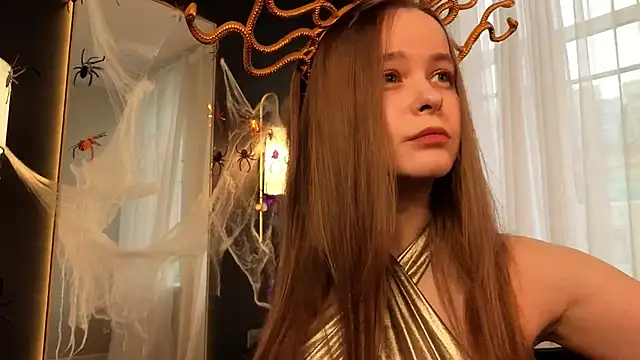 CassieCool online show from October 31, 12:57 pm