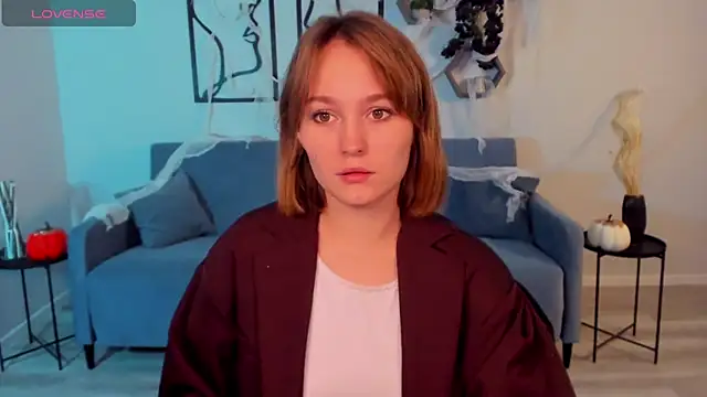 BritnieCute online show from October 31, 5:26 am