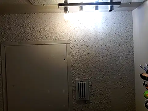 big8dall online show from December 22, 2:17 pm