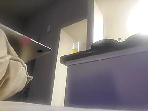 big8dall online show from November 26, 4:18 pm