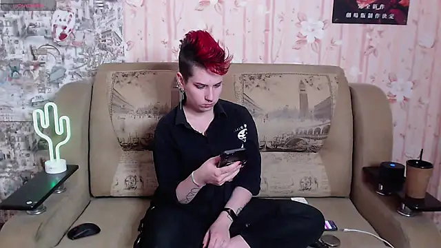 Miya Wey  online show from November 2, 8:14 pm