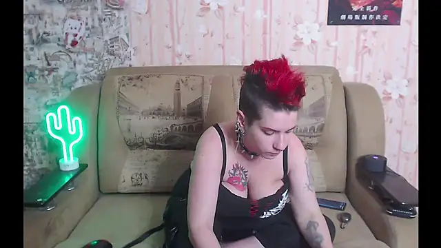 Miya Wey  online show from October 29, 8:41 pm