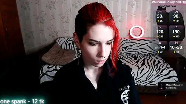 Miya Wey  online show from March 15, 12:02 pm