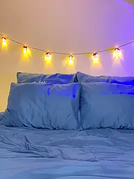 cutte dora online show from December 2, 3:58 pm