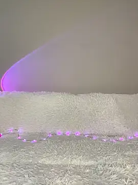 cutte dora online show from February 16, 12:15 pm