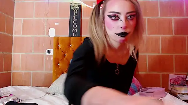 Yennastone online show from September 8, 11:04 pm