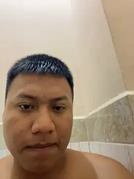 alejooxhot online show from June 26, 2:39 am