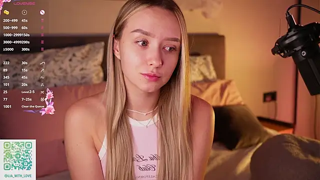 HollisBeckett online show from November 11, 3:12 am