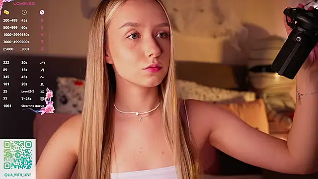 HollisBeckett online show from November 9, 3:10 am