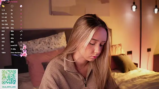 HollisBeckett online show from November 25, 3:07 am