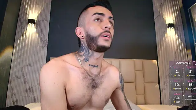 Marcelo ruiz  online show from October 28, 5:23 pm