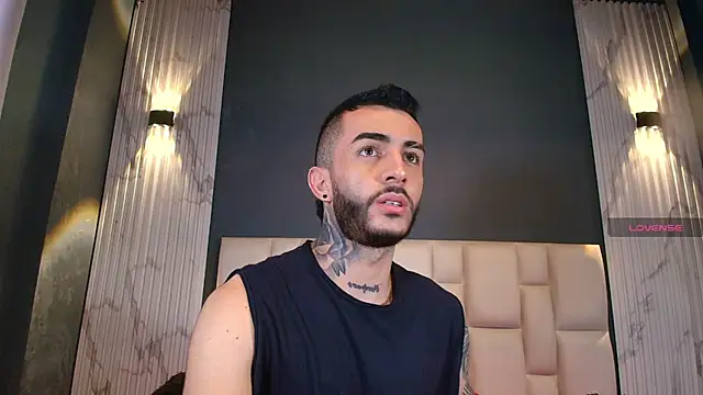 Marcelo ruiz  online show from November 6, 4:55 pm